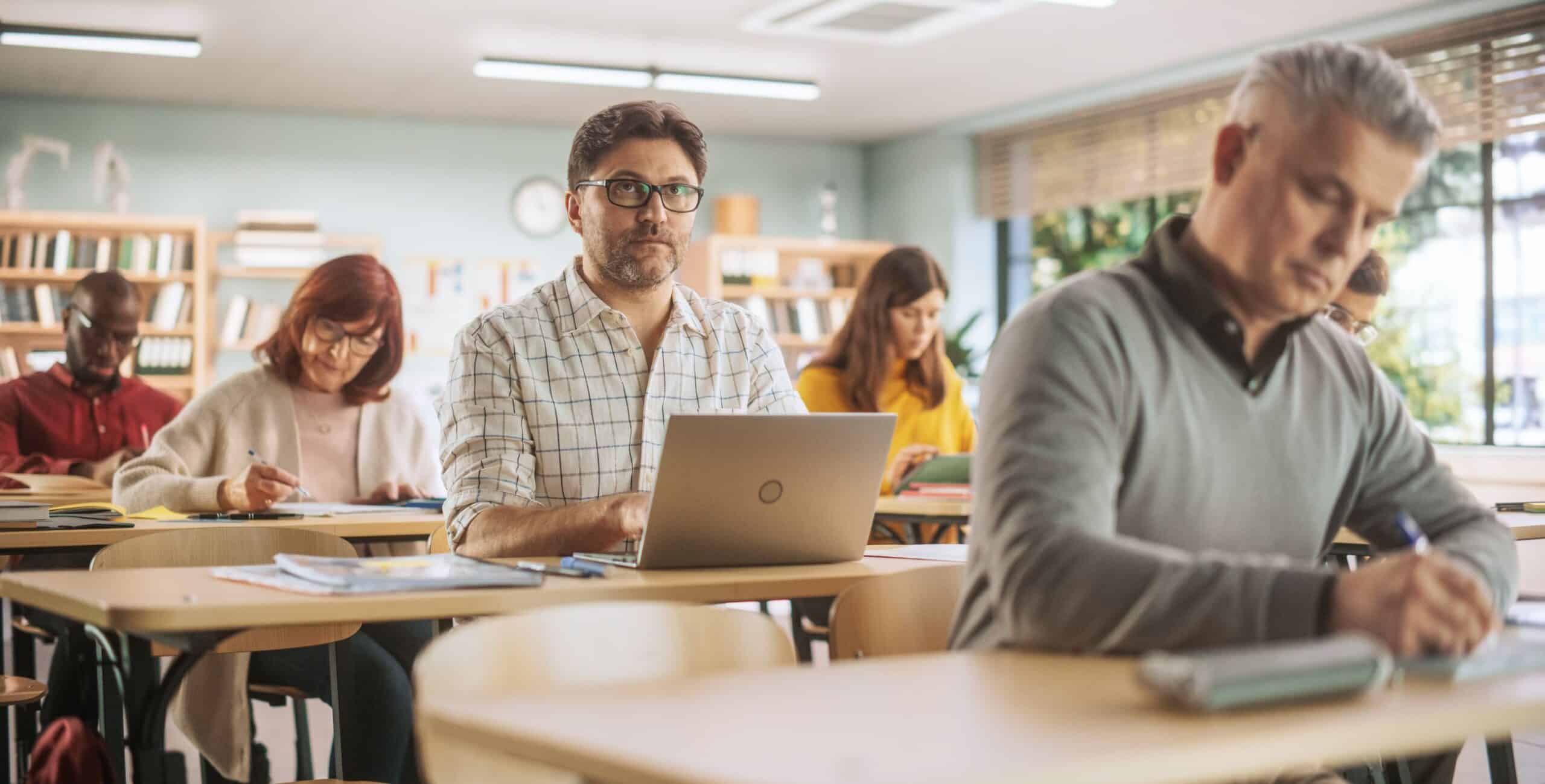 6 Benefits of Ongoing Learning for Mental Health Professionals Image